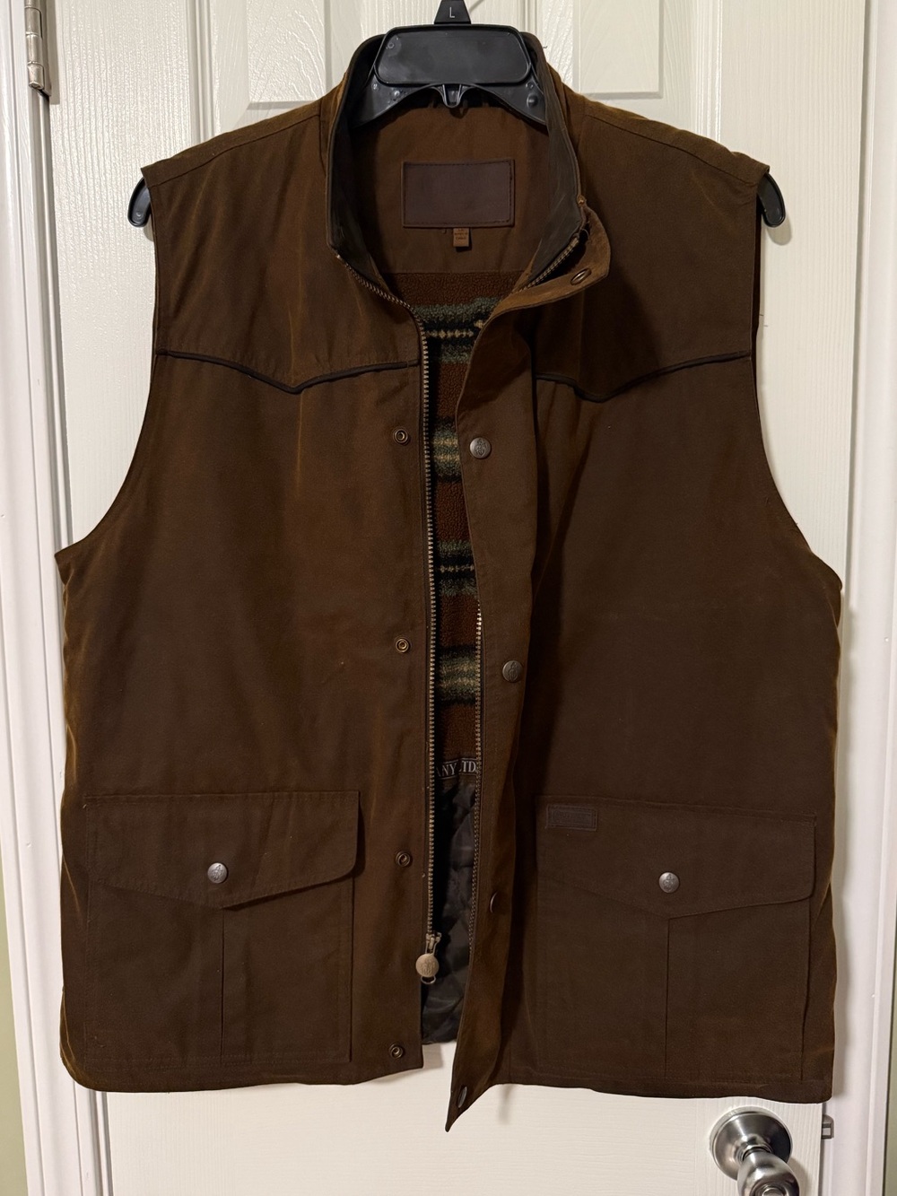 Outback Trading Company Ltd. Magnum Vest